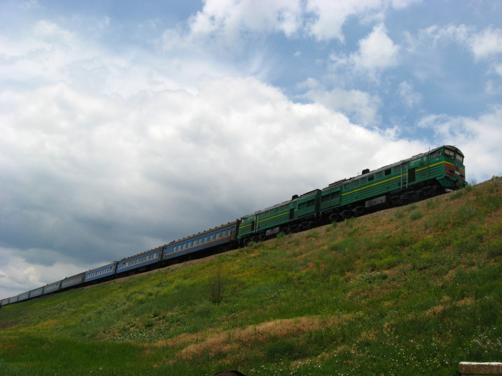 Укрзалізниця обещает Херсонской области новые поезда