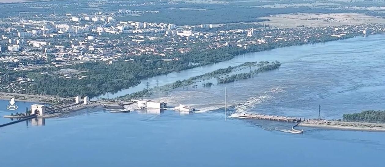 Зруйнована Каховська ГЕС 06.06.2023