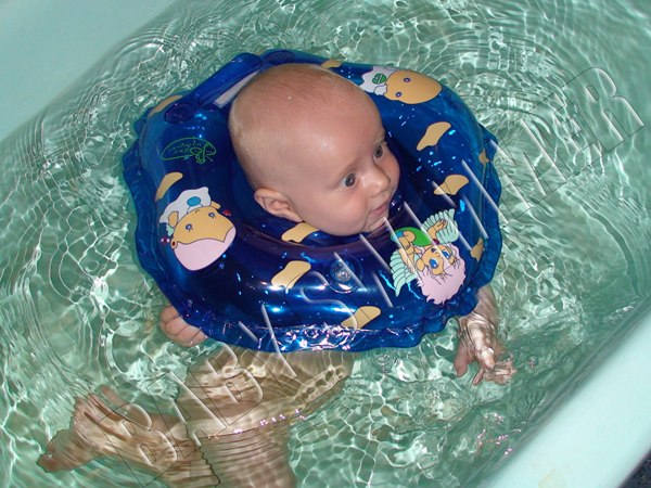 03_babyswimmer-full.jpg